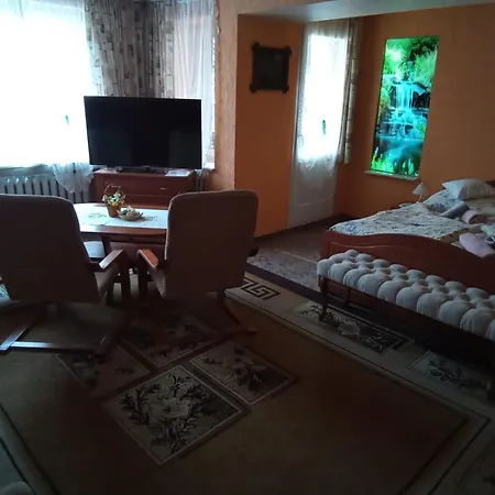 Alloggio in famiglia Rezydenz *