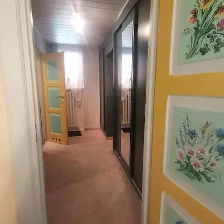 Rezydenz Δωμάτια σε οικογενειακή κατοικία *